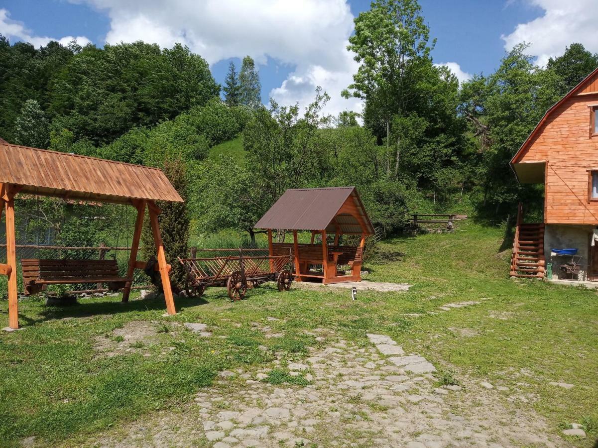 Верховинський Котедж Bukovets Exteriér fotografie