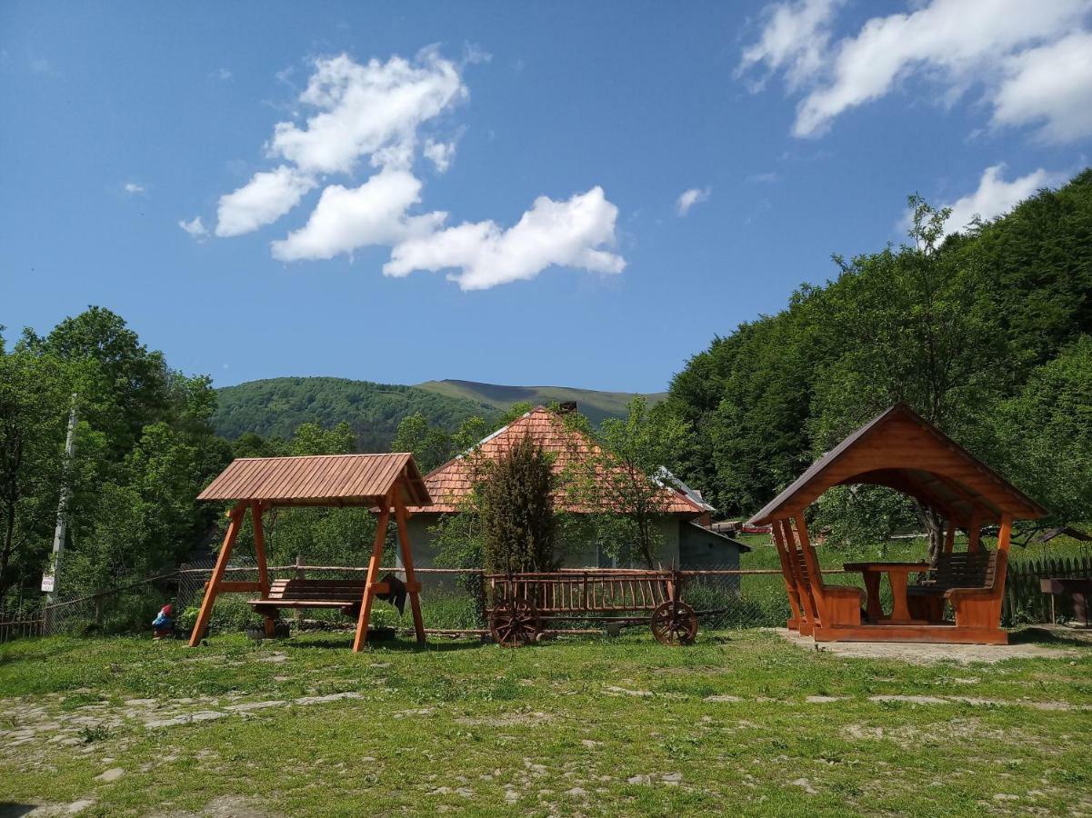 Верховинський Котедж Bukovets Exteriér fotografie